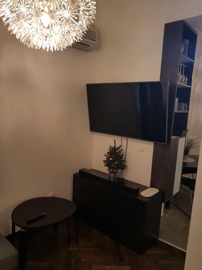 Balkan-Inn Parlament Lux Apartment Белград Экстерьер фото